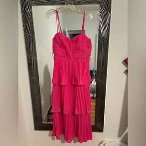 Lulu’s hot pink tiered bustier midi dress NWT